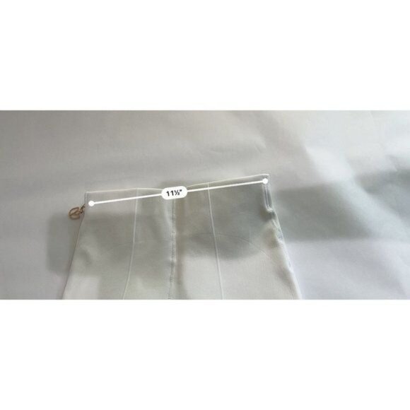 Dodiee Amina Sculpt Knit Stirrup Pants in White - Picture 6 of 8